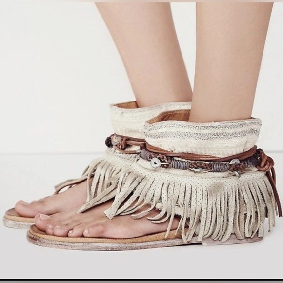 Free People wonderland Women’s Boho Fringe Tassel Sandals - Picture 1 of 10